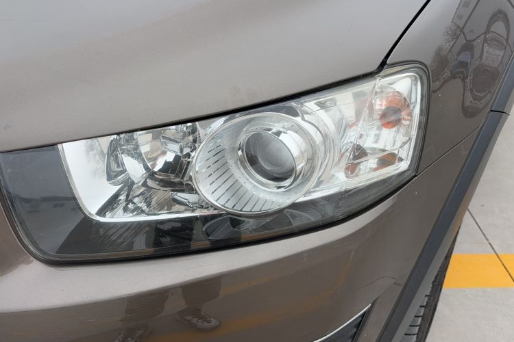 Used Chevrolet Captiva 2017 2.4L 4x4 Flagship Edition 7-Seater Left Front Headlight
