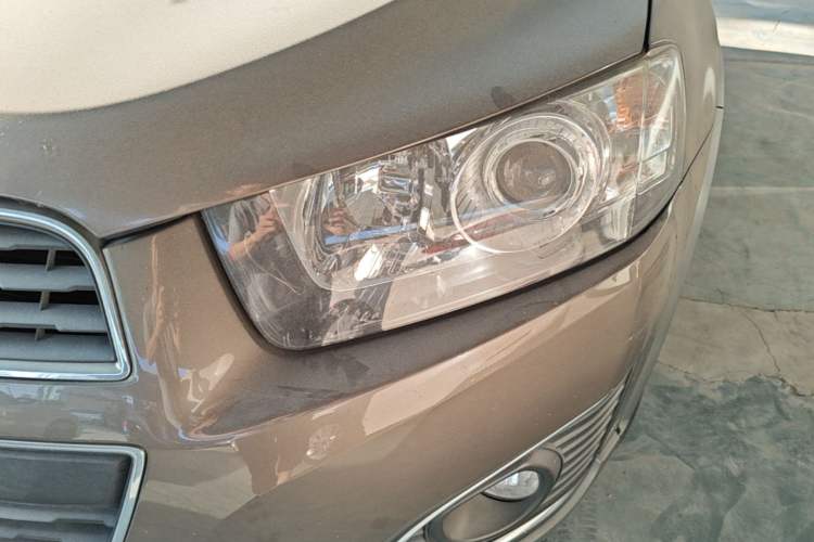 Used Chevrolet Captiva 2017 2.4L Two-Wheel Drive Luxury Edition 7 Seats Left Front Headlight