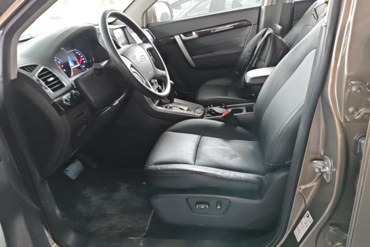 Used Chevrolet Captiva 2017 2.4L Two-Wheel Drive Luxury Edition 7 Seats Left Front Seat