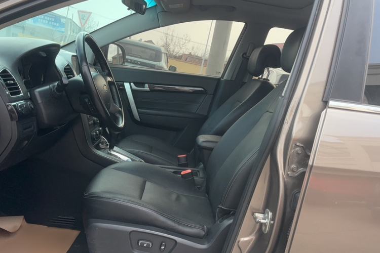 Used Chevrolet Captiva 2017 2.4L 4x4 Flagship Edition 7-Seater Left Front Seat