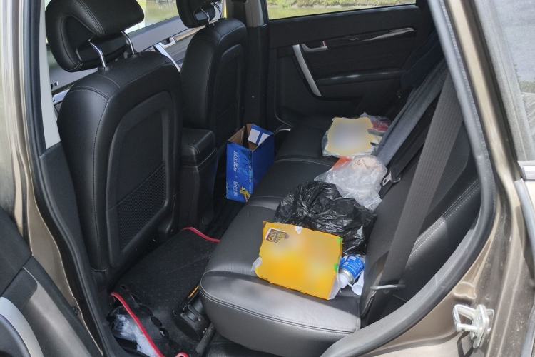 Used Chevrolet Captiva 2017 2.4L 4x4 Flagship Edition 7-Seater Left Rear Seat