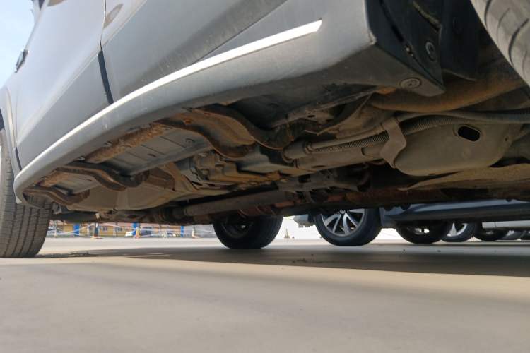 Used Chevrolet Captiva 2017 2.4L 4x4 Flagship Edition 7-Seater Left Side Sill