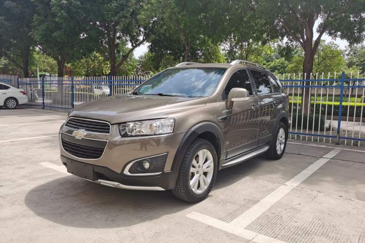 Used Chevrolet Captiva 2017 2.4L 4x4 Flagship Edition 7-Seater Guazi used car, China used car export, Used car for sale, Used  cars, Cheapest cars for sale