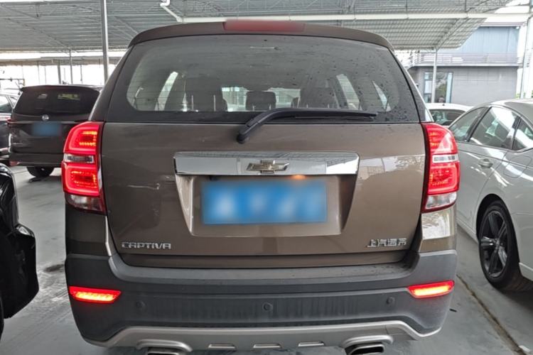 Used Chevrolet Captiva 2017 2.4L Two-Wheel Drive Luxury Edition 7 Seats Rear