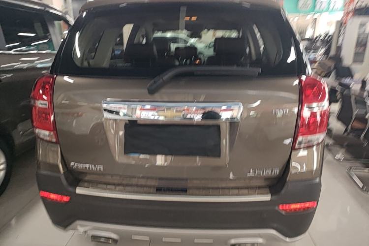 Used Chevrolet Captiva 2017 2.4L 4x4 Flagship Edition 7-Seater Rear