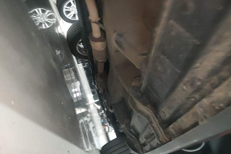 Used Chevrolet Captiva 2017 2.4L 4x4 Flagship Edition 7-Seater Right Side Sill