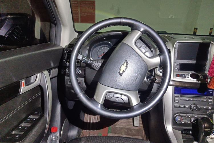 Used Chevrolet Captiva 2017 2.4L 4x4 Flagship Edition 7-Seater Steering Wheel