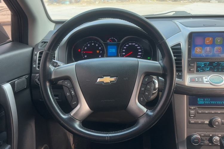 Used Chevrolet Captiva 2017 2.4L 4x4 Flagship Edition 7-Seater Steering Wheel