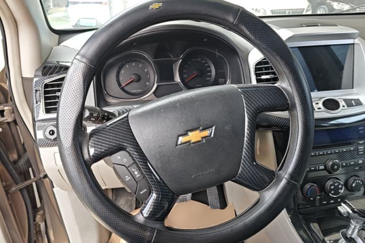 Used Chevrolet Captiva 2017 2.4L Two-Wheel Drive City Edition 5 Seats Steering Wheel