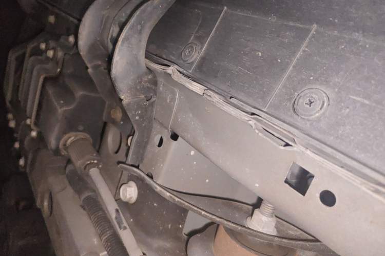 Used Chevrolet Captiva 2017 2.4L 4x4 Flagship Edition 7-Seater Chassis Rear Left