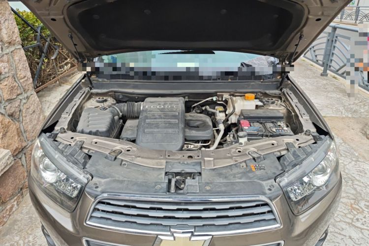 Used Chevrolet Captiva 2017 2.4L Two-Wheel Drive Luxury Edition 7 Seats Engine Bay