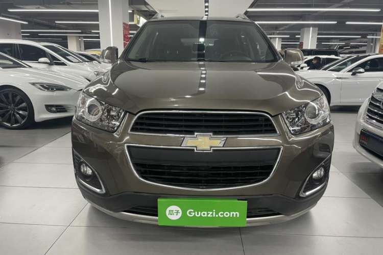 Used Chevrolet Captiva 2017 2.4L 4x4 Flagship Edition 7-Seater Exterior 1