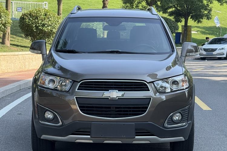 Used Chevrolet Captiva 2017 2.4L Two-Wheel Drive Luxury Edition 7 Seats Exterior 2