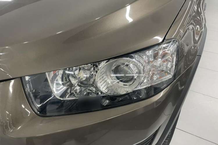 Used Chevrolet Captiva 2017 2.4L 4x4 Flagship Edition 7-Seater Exterior 7