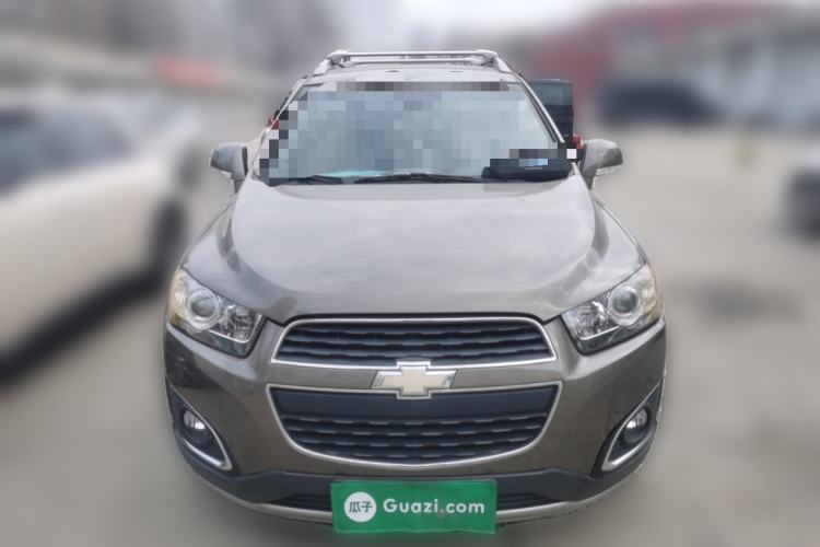 Used Chevrolet Captiva 2017 2.4L 4x4 Flagship Edition 7-Seater Front