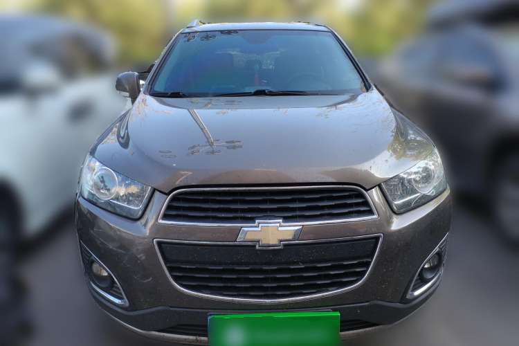 Used Chevrolet Captiva 2017 2.4L 4x4 Flagship Edition 7-Seater Front
