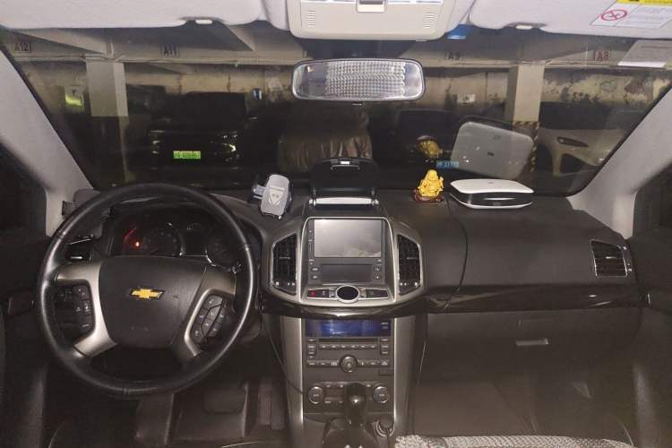 Used Chevrolet Captiva 2017 2.4L 4x4 Flagship Edition 7-Seater Headliner