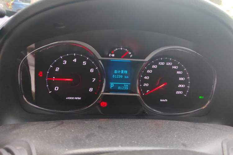 Used Chevrolet Captiva 2017 2.4L Two-Wheel Drive Urban Version 7 Seats Instrument Cluster