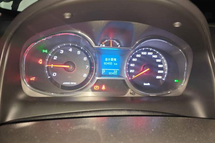 Used Chevrolet Captiva 2017 2.4L 4x4 Flagship Edition 7-Seater Instrument Cluster