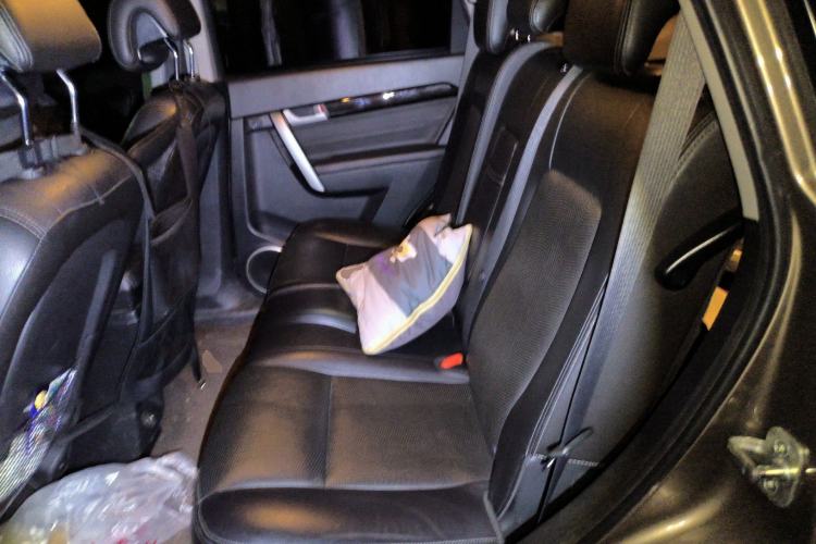 Used Chevrolet Captiva 2017 2.4L 4x4 Flagship Edition 7-Seater Left Rear Seat