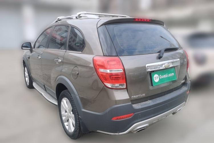 Used Chevrolet Captiva 2017 2.4L 4x4 Flagship Edition 7-Seater Rear Left 45 Deg