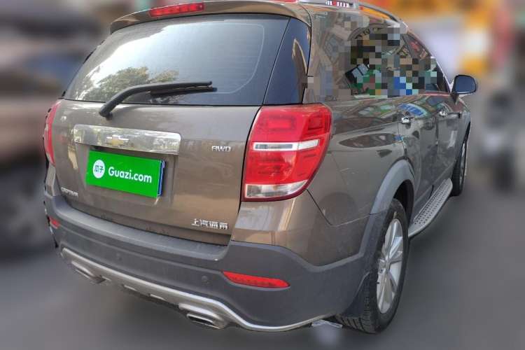 Used Chevrolet Captiva 2017 2.4L 4x4 Flagship Edition 7-Seater Rear Right 45 Deg