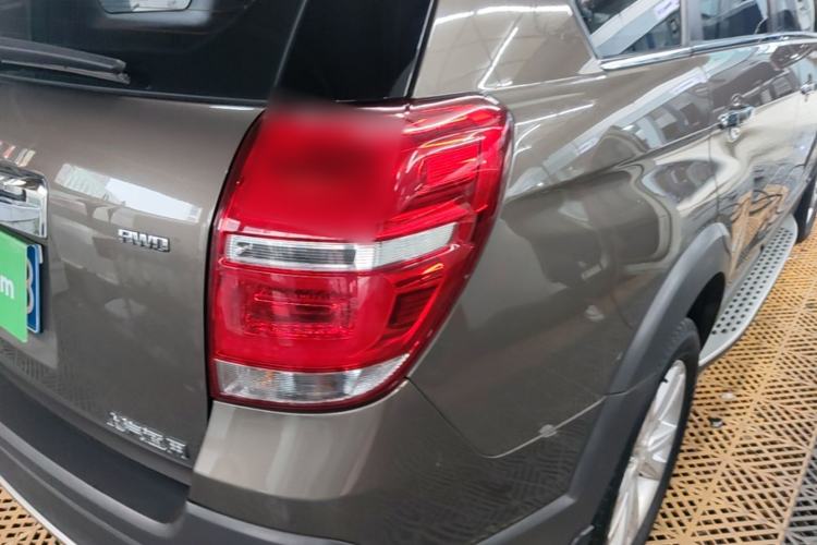 Used Chevrolet Captiva 2017 2.4L 4x4 Flagship Edition 7-Seater Right Rear Taillight