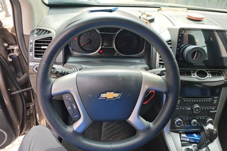 Used Chevrolet Captiva 2017 2.4L Two-Wheel Drive Luxury Edition 7 Seats Steering Wheel