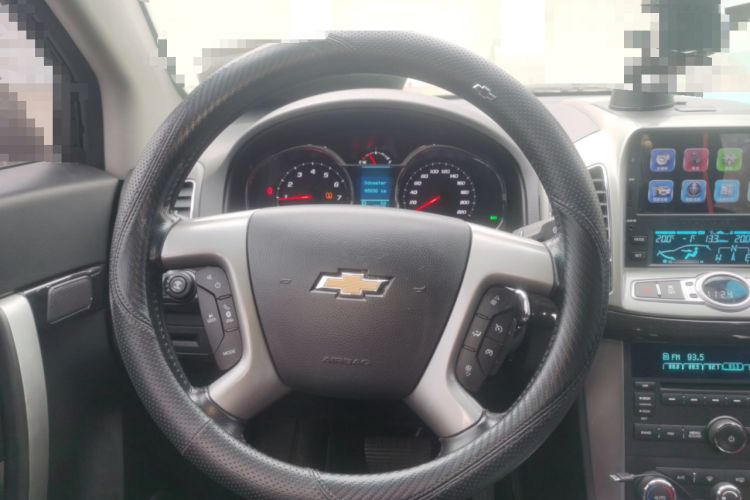 Used Chevrolet Captiva 2017 2.4L 4x4 Flagship Edition 7-Seater Steering Wheel