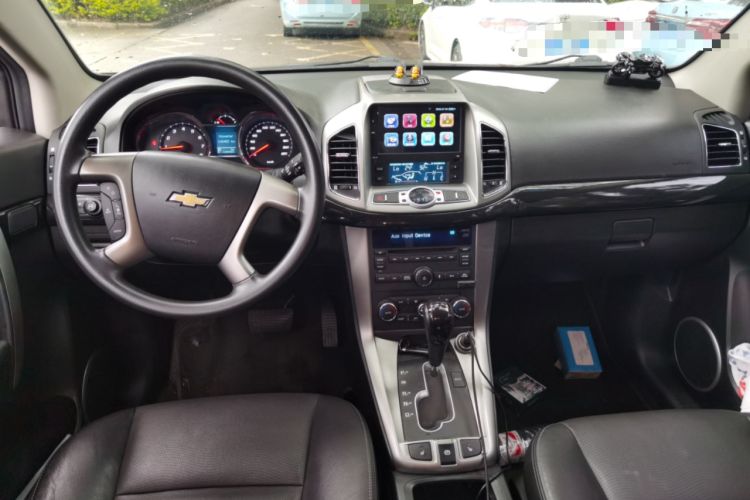 Used Chevrolet Captiva 2017 2.4L Two-Wheel Drive Luxury Edition 7 Seats Center Console
