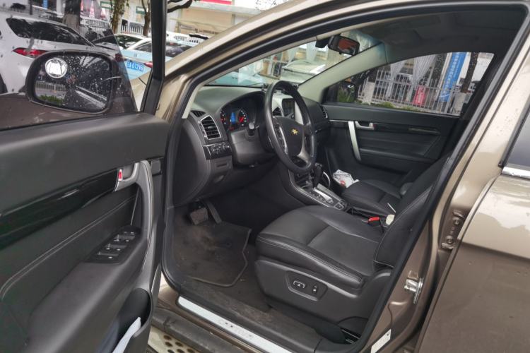 Used Chevrolet Captiva 2017 2.4L Two-Wheel Drive Luxury Edition 7 Seats Driver Seat
