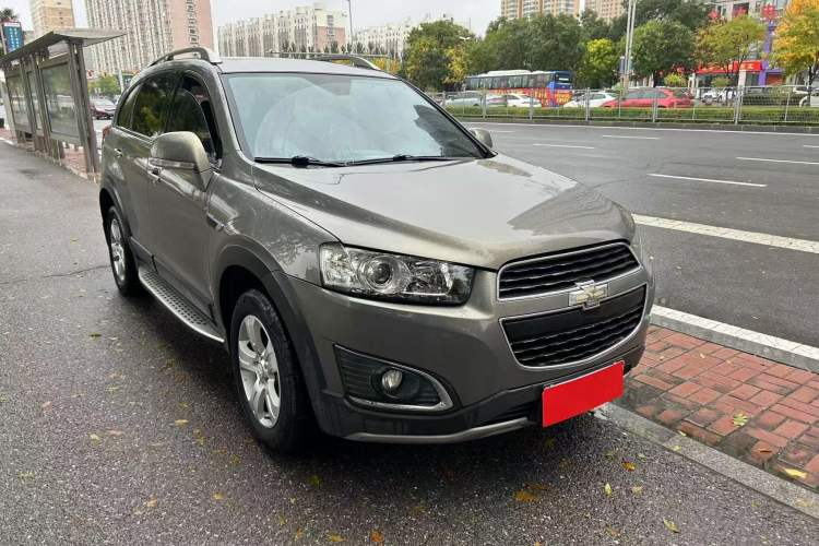 Used Chevrolet Captiva 2017 2.4L Two-Wheel Drive Luxury Edition 7 Seats Exterior 2