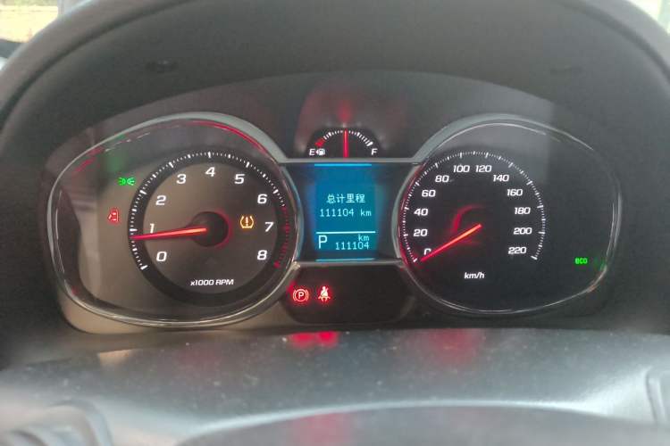 Used Chevrolet Captiva 2017 2.4L 4x4 Flagship Edition 7-Seater Instrument Cluster