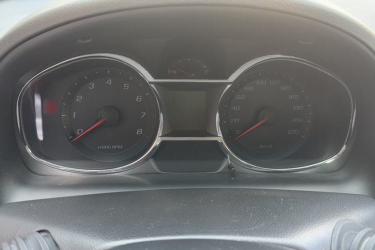 Used Chevrolet Captiva 2017 2.4L Two-Wheel Drive Luxury Edition 7 Seats Instrument Cluster