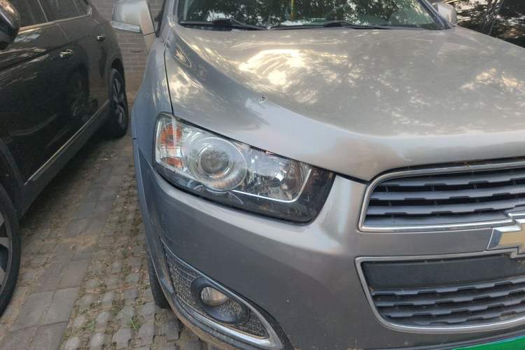 Used Chevrolet Captiva 2017 2.4L 4x4 Flagship Edition 7-Seater Right Front Headlight