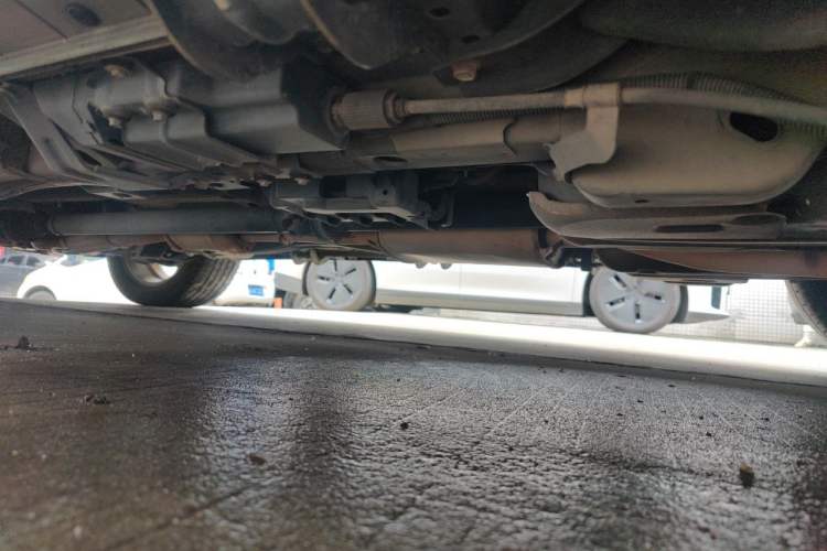 Used Chevrolet Captiva 2017 2.4L 4x4 Flagship Edition 7-Seater Chassis Rear Left