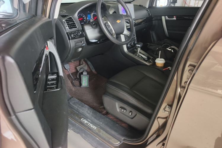 Used Chevrolet Captiva 2017 2.4L Two-Wheel Drive Luxury Edition 7 Seats Driver Seat