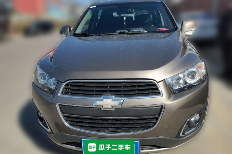 Used Chevrolet Captiva 2017 2.4L 4x4 Flagship Edition 7-Seater Front