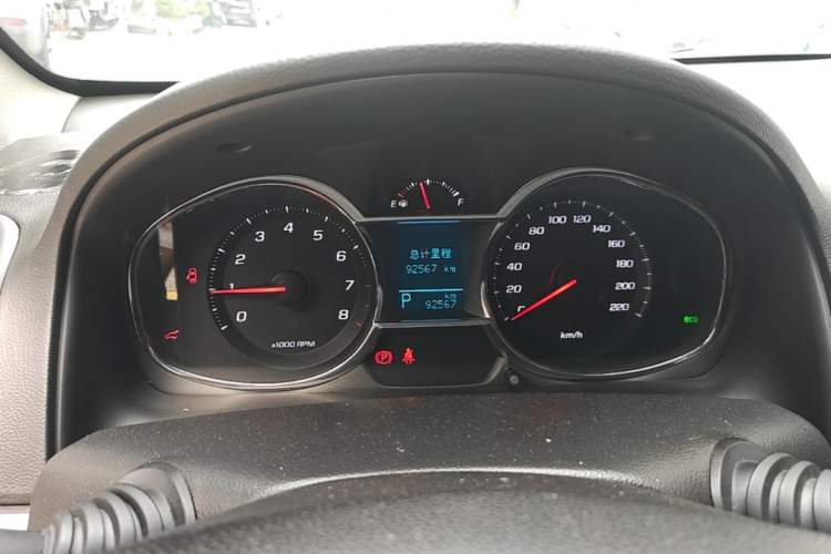 Used Chevrolet Captiva 2017 2.4L Two-Wheel Drive Luxury Edition 7 Seats Instrument Cluster