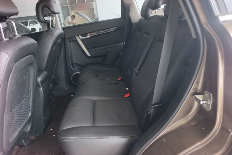 Used Chevrolet Captiva 2017 2.4L Two-Wheel Drive Luxury Edition 7 Seats Left Rear Seat