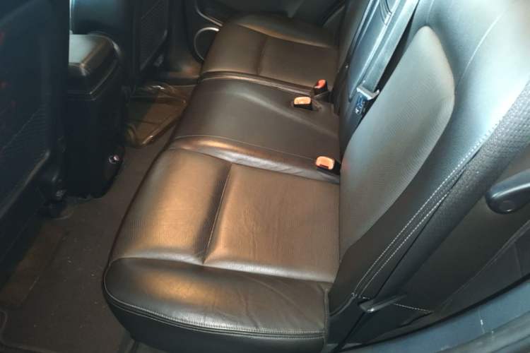 Used Chevrolet Captiva 2017 2.4L Two-Wheel Drive Luxury Edition 7 Seats Left Rear Seat