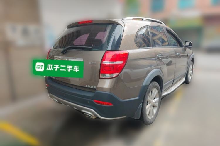 Used Chevrolet Captiva 2017 2.4L 4x4 Flagship Edition 7-Seater Rear Right 45 Deg