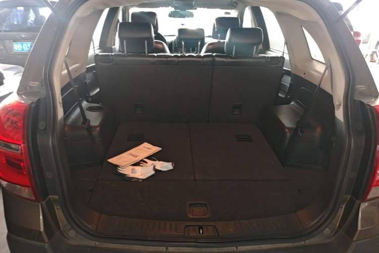 Used Chevrolet Captiva 2017 2.4L Two-Wheel Drive Luxury Edition 7 Seats Trunk