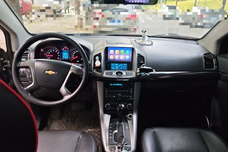 Used Chevrolet Captiva 2017 2.4L Two-Wheel Drive Luxury Edition 7 Seats Center Console