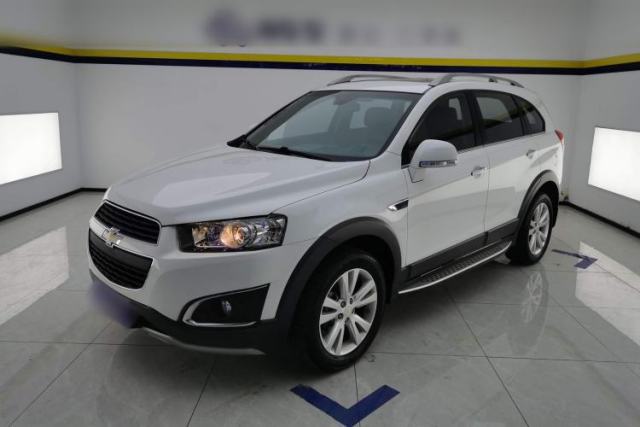 Used Chevrolet Captiva 2017 2.4L 4x4 Flagship Edition 7-Seater