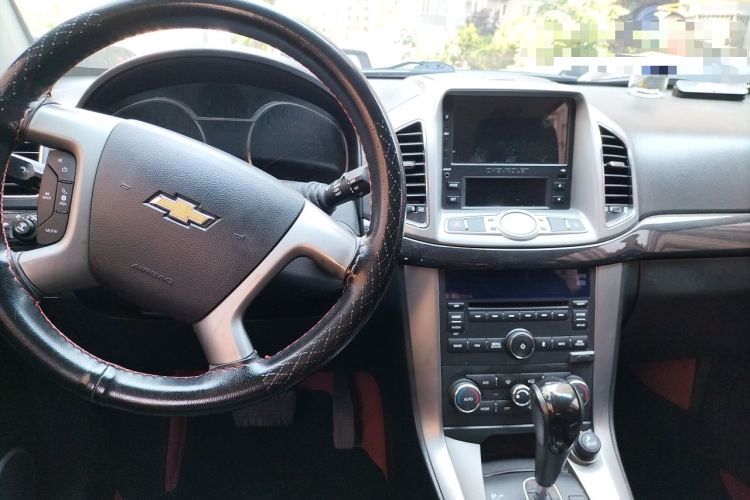 Used Chevrolet Captiva 2017 2.4L Two-Wheel Drive Luxury Edition 7 Seats Center Console
