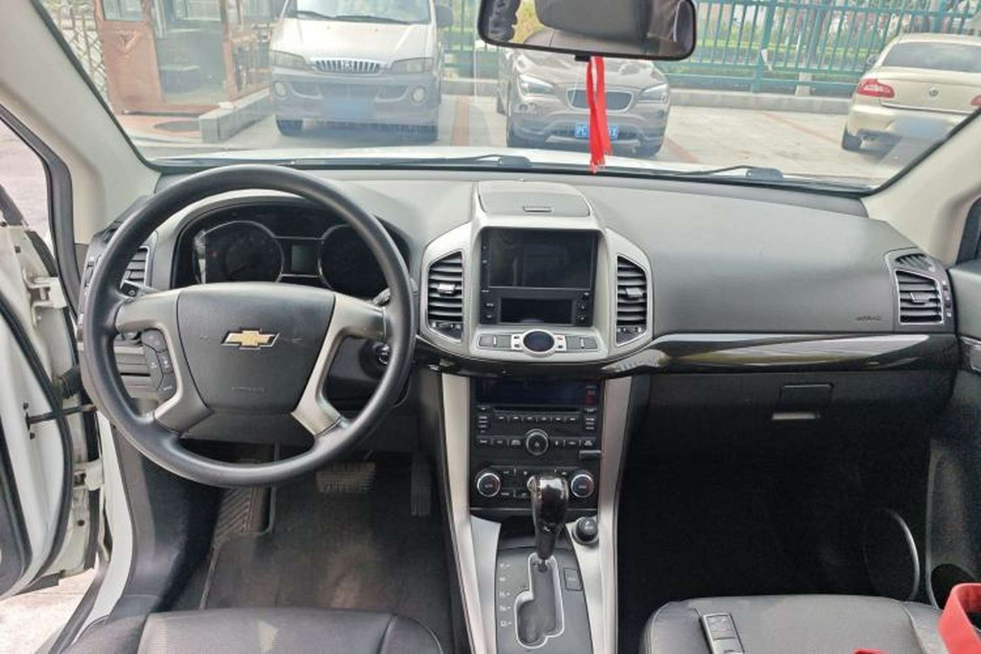 Used Chevrolet Captiva 2017 2.4L Two-Wheel Drive Luxury Edition 7 Seats Center Console