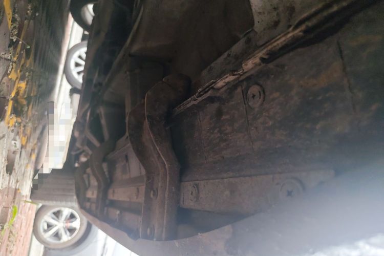 Used Chevrolet Captiva 2017 2.4L 4x4 Flagship Edition 7-Seater Chassis Front Left