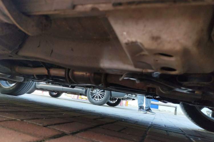 Used Chevrolet Captiva 2017 2.4L 4x4 Flagship Edition 7-Seater Chassis Front Right
