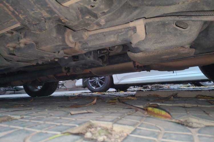 Used Chevrolet Captiva 2017 2.4L 4x4 Flagship Edition 7-Seater Chassis Rear Left